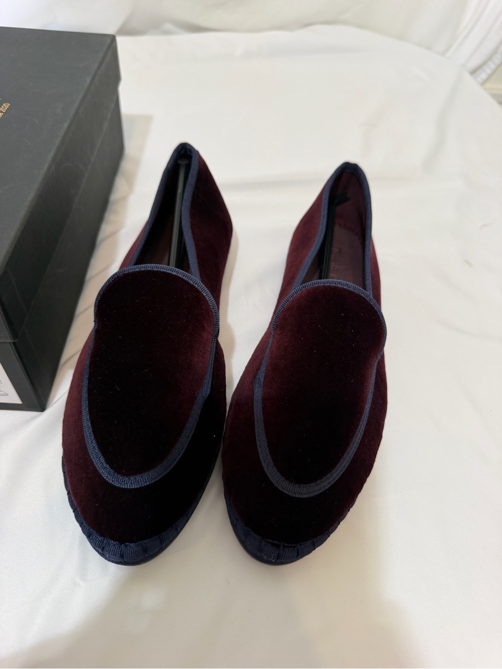 Flabelus Velvet Burgundy Loafers With Navy Trim Size 40 — image 7 of 8
